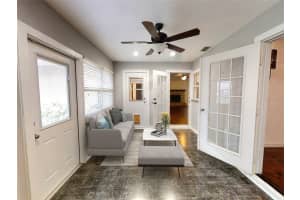 2595 Mapleloft Rd, Sarasota, FL 34232, Sold 05/16/22