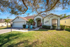 7344 Linden Ln, Sarasota, FL 34243, Sold 05/16/22