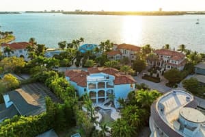 1373 Harbor Dr, Sarasota, FL 34239, Sold 06/10/22