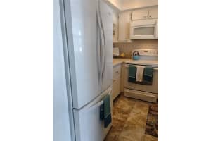 302 47th Ave Dr W, Bradenton, FL 34207, Sold 05/05/22