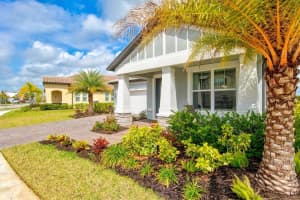 4860 Antrim Dr, Sarasota, FL 34240, Sold 05/12/22