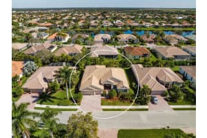 8271 Barton Farms Blvd, Sarasota, FL 34240, Sold 04/14/22