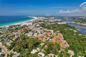 116 Vista Hermosa Cir, Sarasota, FL 34242, Sold 04/29/22
