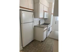 3842 Hawkeye Cir, Sarasota, FL 34232, Sold 04/11/22