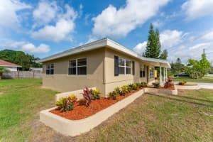 3806 Belmont Blvd, Sarasota, FL 34232, Sold 05/12/22
