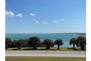 7 Elgin Pl, Dunedin, FL 34698, Sold 04/26/22