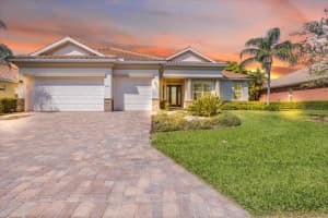 8284 Barton Farms Blvd, Sarasota, FL 34240, Sold 04/11/22