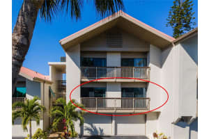 1187 Lake House Cir, Siesta Key, FL 34242, Sold 04/18/22