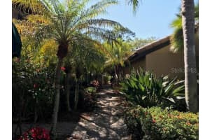 5741 Ashton Way, Sarasota, FL 34231, Sold 04/12/22