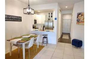 3423 Parkridge Cir, Sarasota, FL 34243, Sold 04/20/22