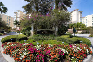 409 North Point Rd, Osprey, FL 34229, Sold 04/07/22
