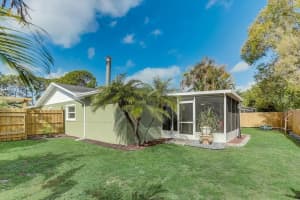 3647 Woodmont Dr, Sarasota, FL 34232, Sold 04/22/22