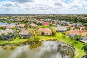 3000 Seasons Blvd, Sarasota, FL 34240, Sold 05/06/22