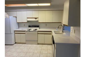 617 Bramblewood Ln, Englewood, FL 34223, Sold 04/19/22