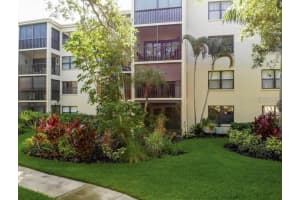 515 30th Ave W, Bradenton, FL 34205, Sold 04/18/22