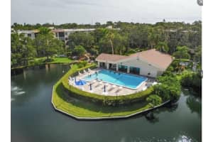 515 30th Ave W, Bradenton, FL 34205, Sold 04/18/22