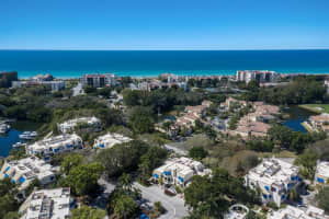 1912 Harbourside Dr, Longboat Key, FL 34228, Sold 05/02/22