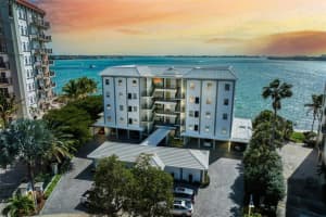 400 Golden Gate Point, Sarasota, FL 34236, Sold 04/18/22