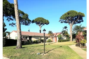 2169 Pueblo Cir, Sarasota, FL 34231, Sold 04/27/22
