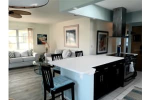 2169 Pueblo Cir, Sarasota, FL 34231, Sold 04/27/22