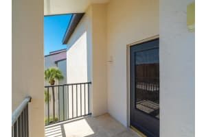 6267 Midnight Pass Rd, Siesta Key, FL 34242, Sold 07/08/22