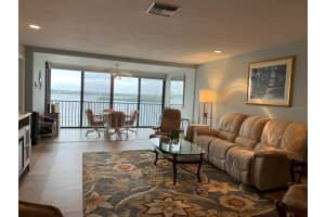 9011 Midnight Pass Rd, Sarasota, FL 34242, Sold 04/28/22