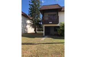 3331 Ramblewood Dr N, Sarasota, FL 34237, Sold 05/27/22