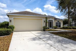 4202 Donnington Dr, Parrish, FL 34219, Sold 04/18/22