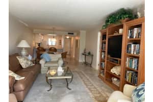 6236 MIDNIGHT PASS RD #107, SARASOTA, FL 34242 Sold 10/05/22