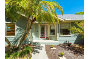 4689 Robin Hood Trail, Sarasota, FL 34232, Sold 04/11/22