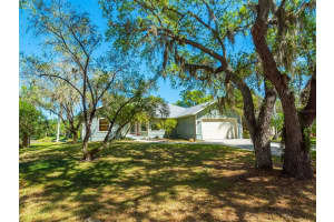 4689 Robin Hood Trail, Sarasota, FL 34232, Sold 04/11/22