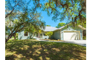 4689 Robin Hood Trail, Sarasota, FL 34232, Sold 04/11/22