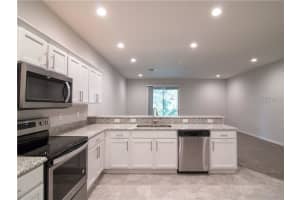 1082 Grantham Dr, Sarasota, FL 34234, Sold 04/15/22