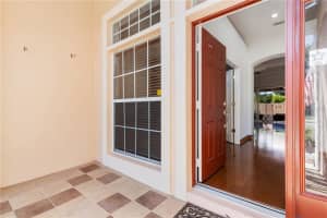 5472 New Covington Dr, Sarasota, FL 34233, Sold 06/07/22