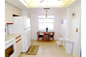 7201 29th Ave Dr W APT 102, Bradenton, FL 34209, Sold 05/23/22