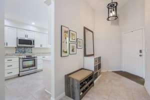 4447 Ascot Cir S, Sarasota, FL 34235, Sold 05/16/22
