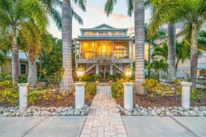 791 Broadway St, Longboat Key, FL 34228, Sold 04/18/22
