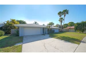 2830 Coventry Dr, Sarasota, FL 34231, Sold 04/14/22