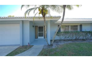 2830 Coventry Dr, Sarasota, FL 34231, Sold 04/14/22