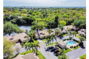 3610 57th Ave Dr W, Bradenton, FL 34210, Sold 04/29/22