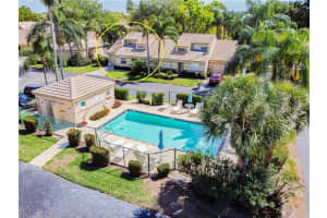 3610 57th Ave Dr W, Bradenton, FL 34210, Sold 04/29/22