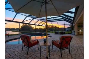 5731 Hydrangea Cir, Sarasota, FL 34238, Sold 04/11/22