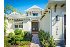 1959 Hibiscus St, Sarasota, FL 34239, Sold 06/10/22