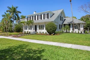 7715 Westmoreland Dr, Sarasota, FL 34243, Sold 05/04/22