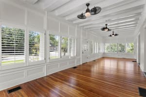 7715 Westmoreland Dr, Sarasota, FL 34243, Sold 05/04/22