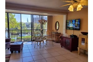 1200 Cove II Pl, Siesta Key, FL 34242, Sold 05/19/22