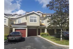 4990 Baraldi Cir, Sarasota, FL 34235, Sold 04/13/22
