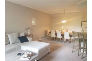 4990 Baraldi Cir, Sarasota, FL 34235, Sold 04/13/22