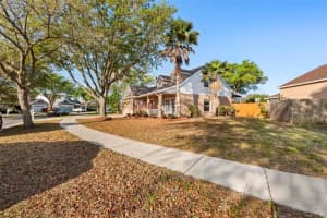 6251 Crickethollow Dr, Riverview, FL 33578, Sold 04/26/22