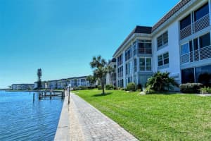 4430 Exeter Dr, Longboat Key, FL 34228, Sold 04/08/22